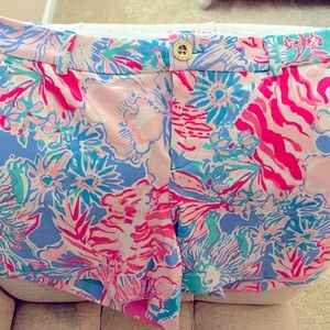 Lilly Pulitzer 5” Callahan Shorts- Size 12